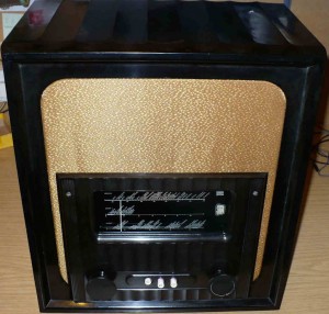 Murphy A96 export vintage valve radio 