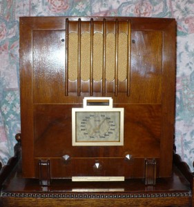 ultra44 vintage valve radio