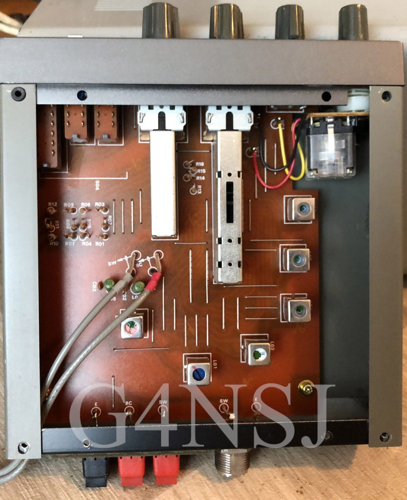 Inside the Yaesu FRT-7700 ATU