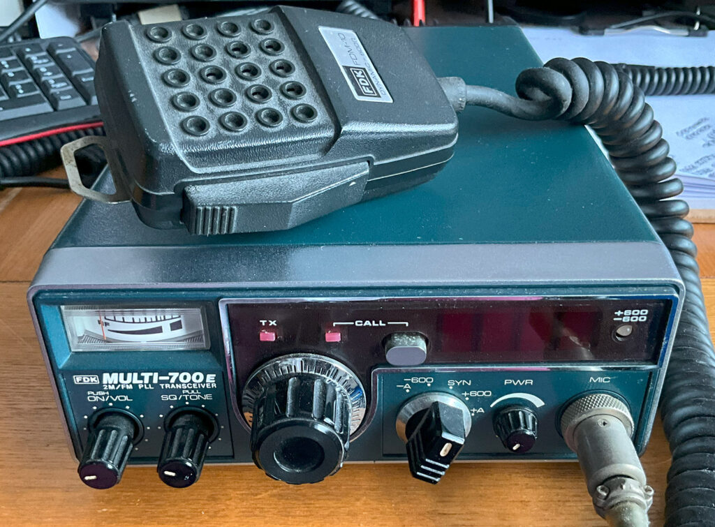 FDK Multi 700S transceiver