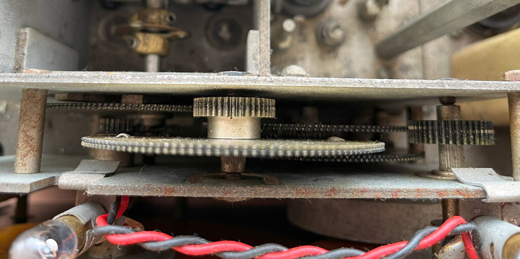 AR88D gear train
