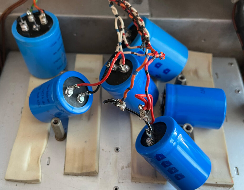 Racal RA-1772 smoothing capacitors